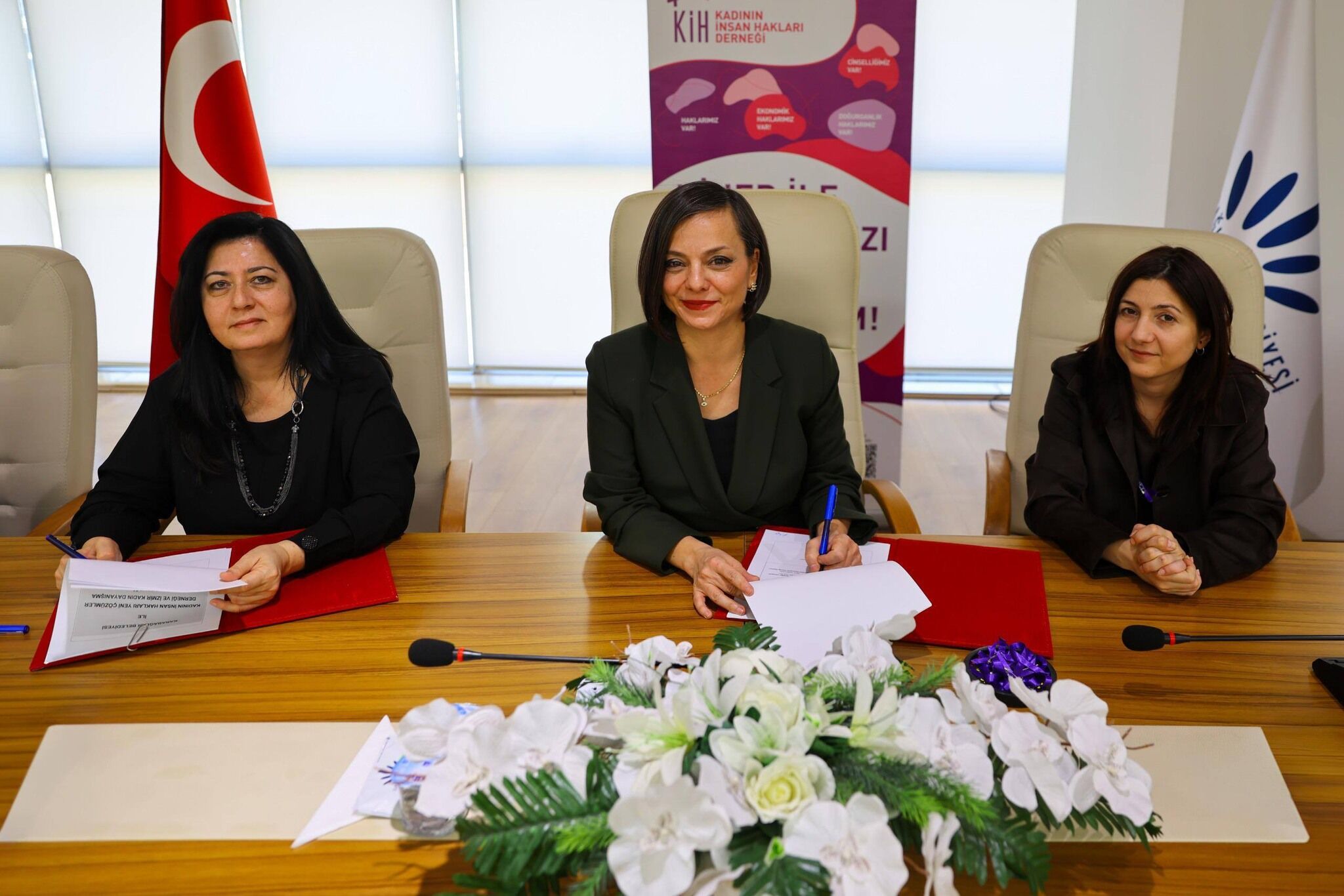 647644234 10164672351134614 8712142262085698836 N