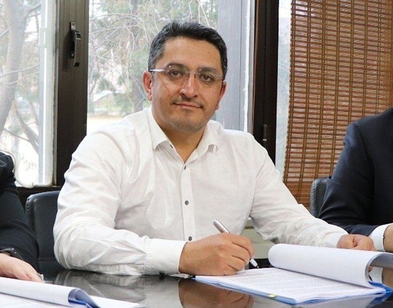 Dünya Tari̇hi̇nde Böyle Yağma Görülmedi̇! İzbeton’da 2,5 Mi̇lyarlik Dev Çek Skandali!-1